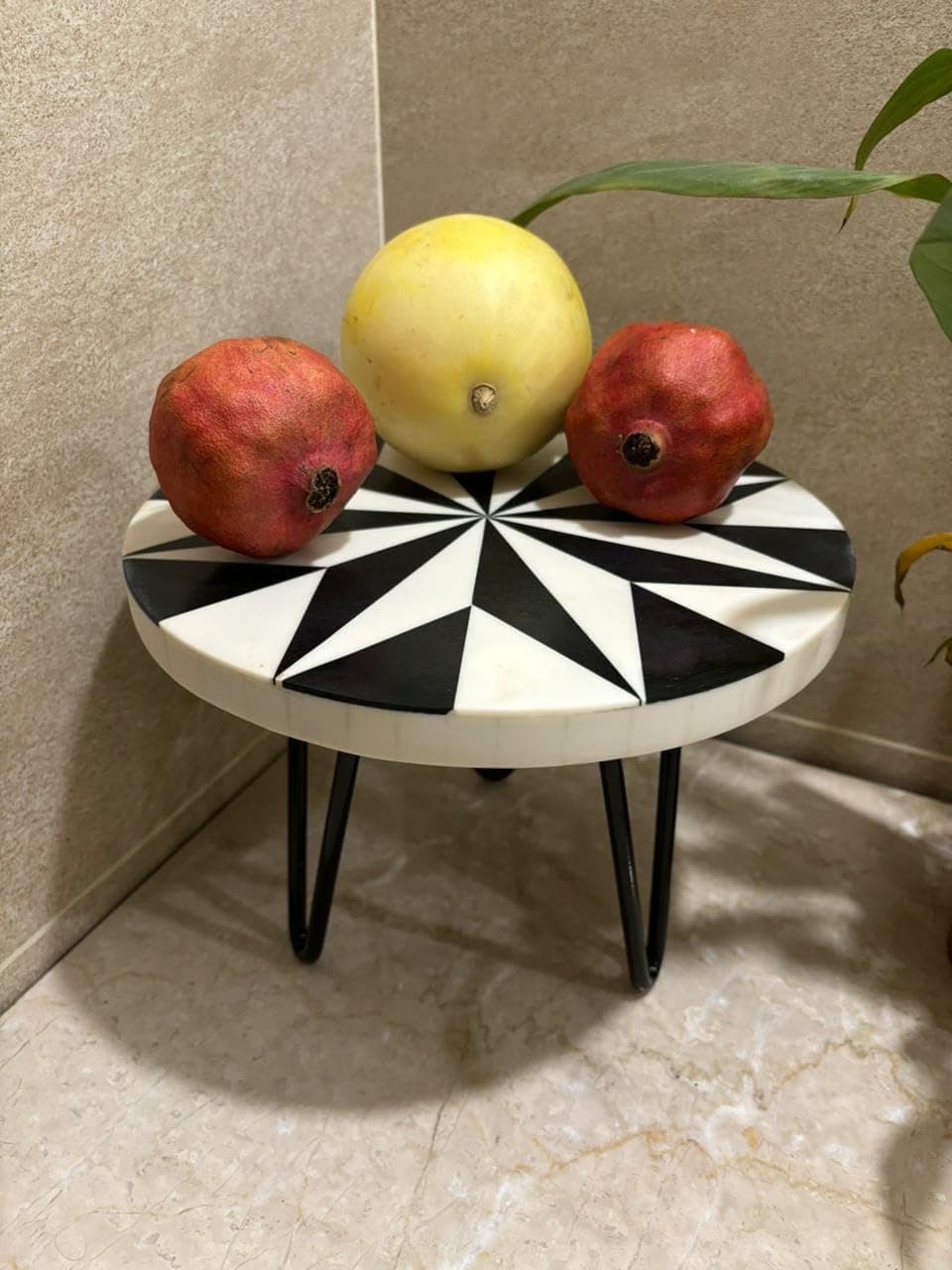 Black & White Pyramid Tray with Straight Legs view 2