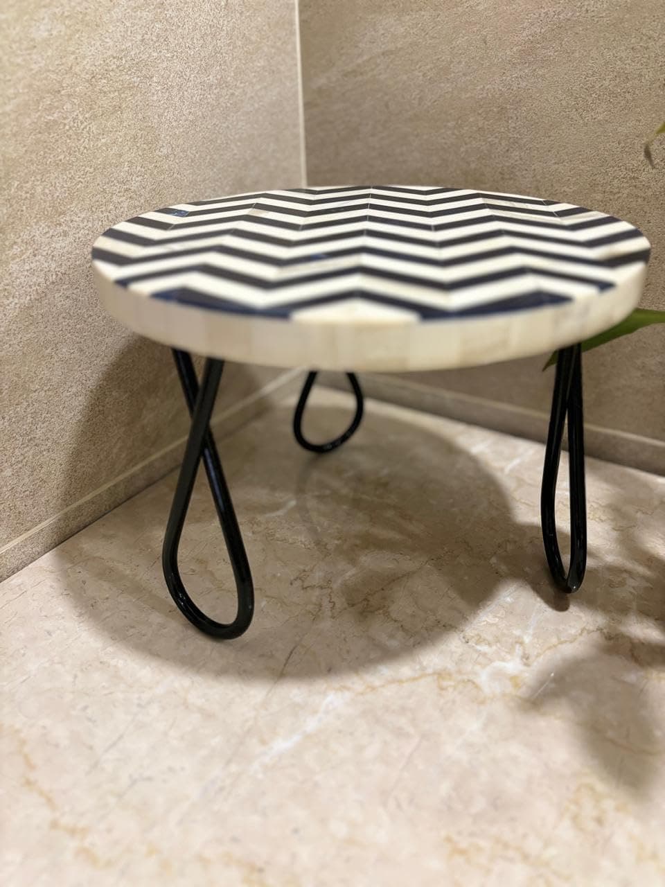 Black & White Zig Zag Tray with Curved Legs